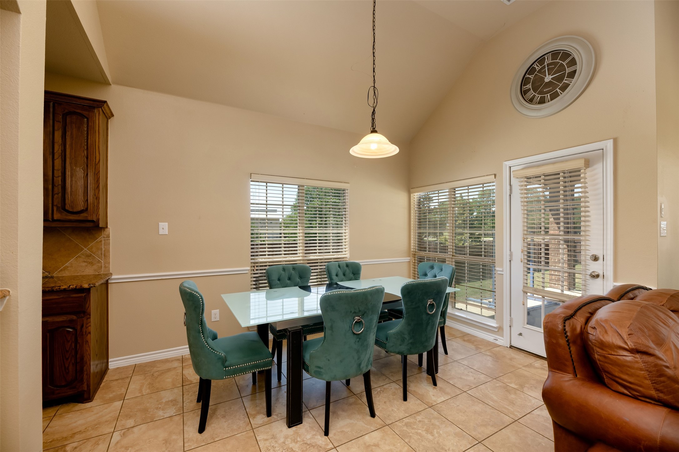 708 Clement Drive Cedar Hill TX 75104