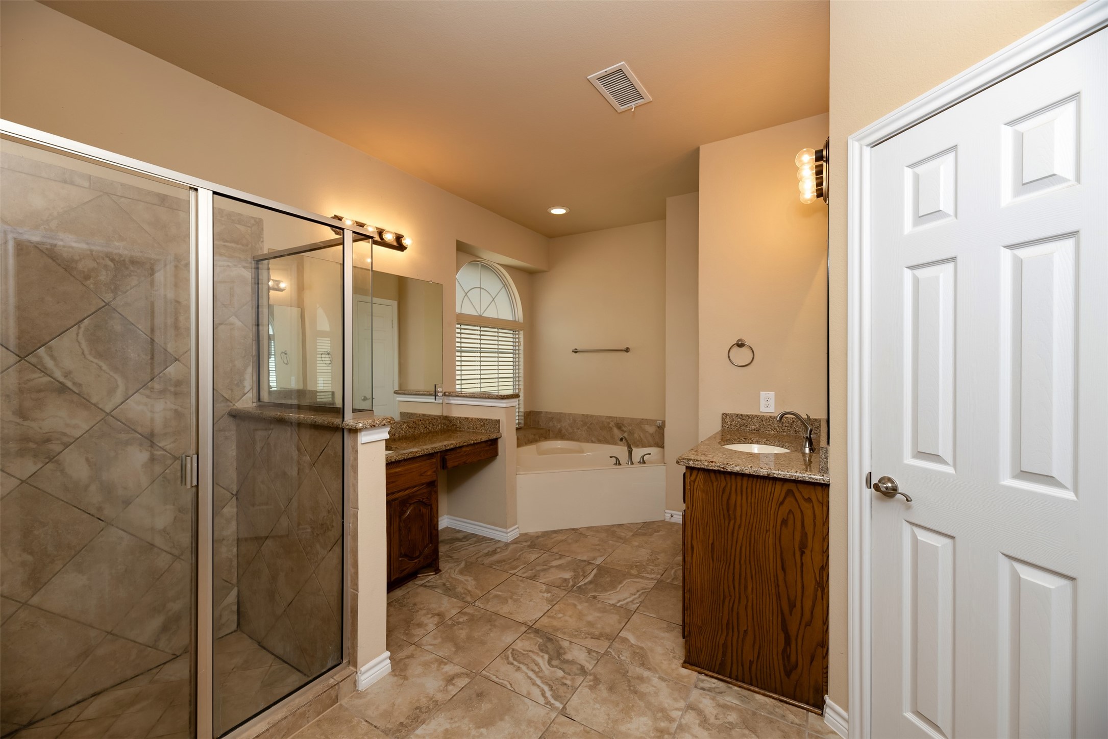 708 Clement Drive Cedar Hill TX 75104