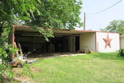1689 N Highway 81 N Bowie TX 76230