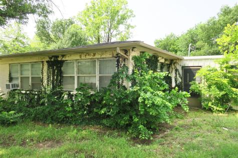 1689 N Highway 81 N Bowie TX 76230