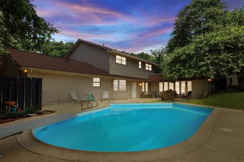 1407 Cliffwood Road Euless TX 76040
