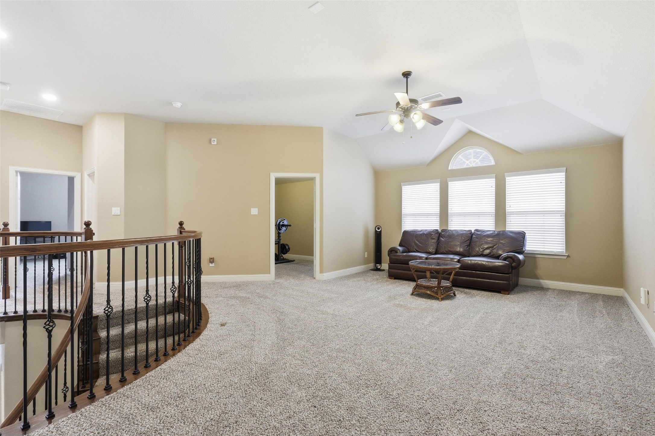 2939 Arenoso Grand Prairie TX 75054