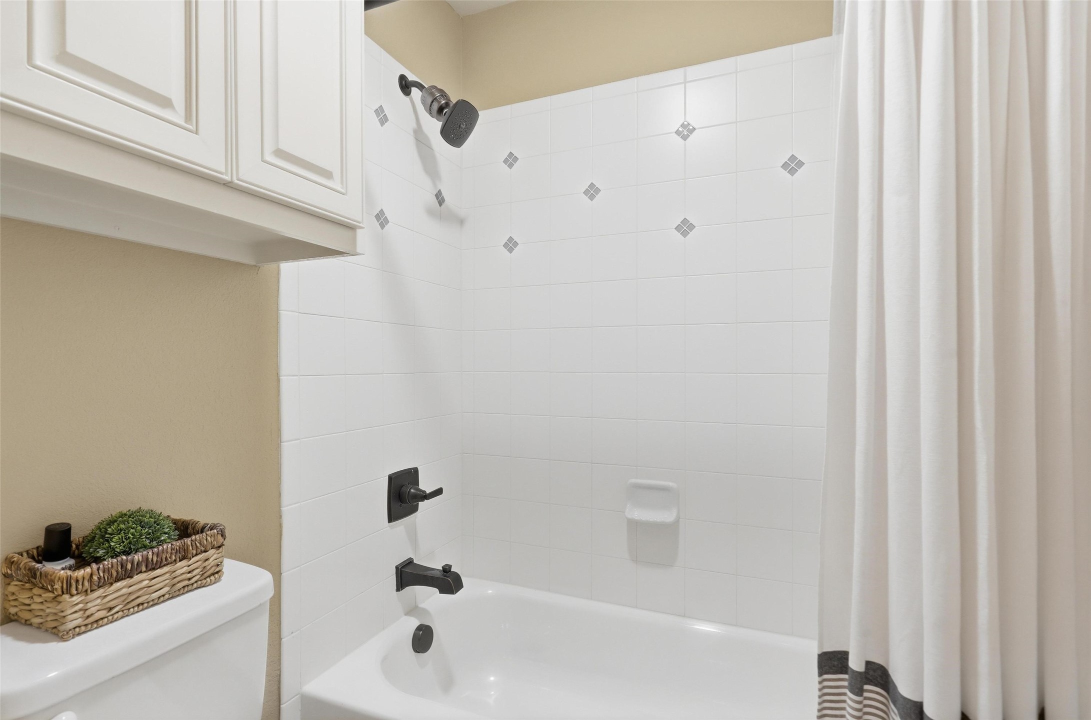 2939 Arenoso Grand Prairie TX 75054