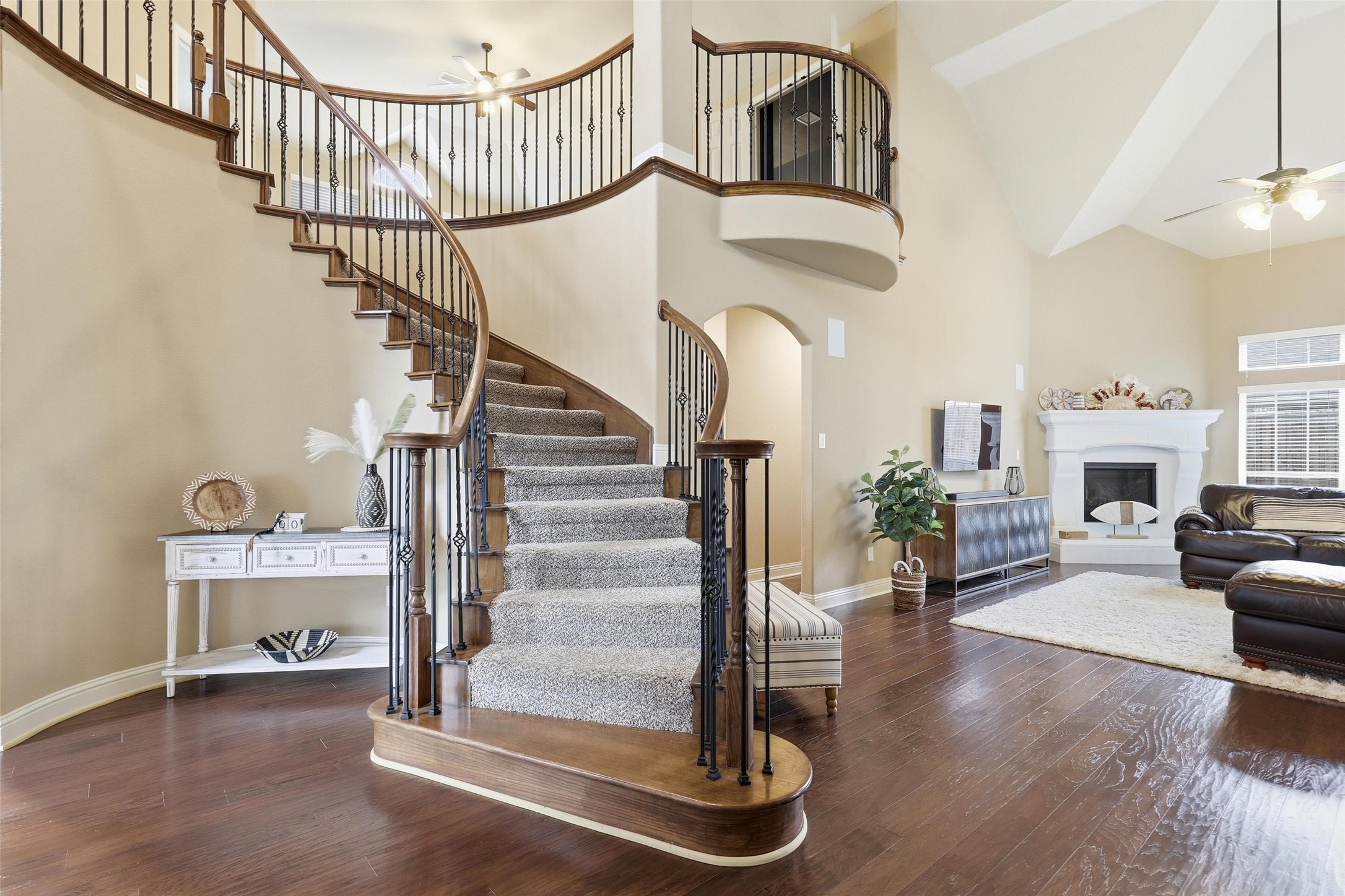 2939 Arenoso Grand Prairie TX 75054
