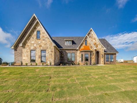 300 County Road 3141 Decatur TX 76234