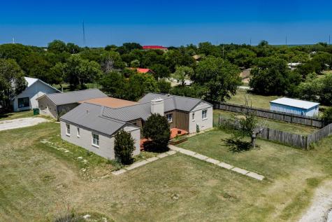 408 South Street Throckmorton TX 76483