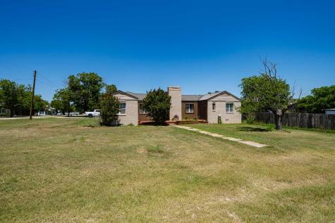 408 South Street Throckmorton TX 76483