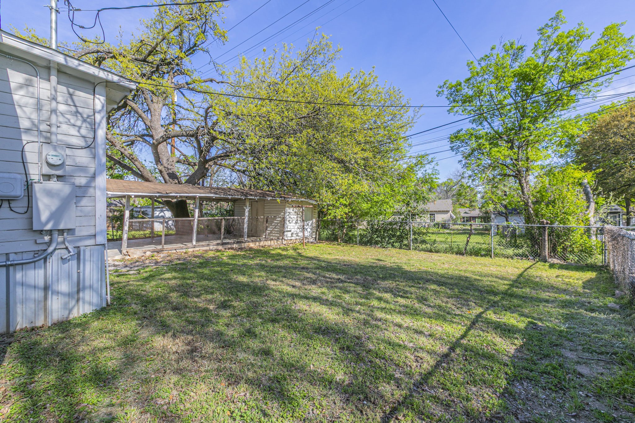 2914 E Edmond Waco TX 76707