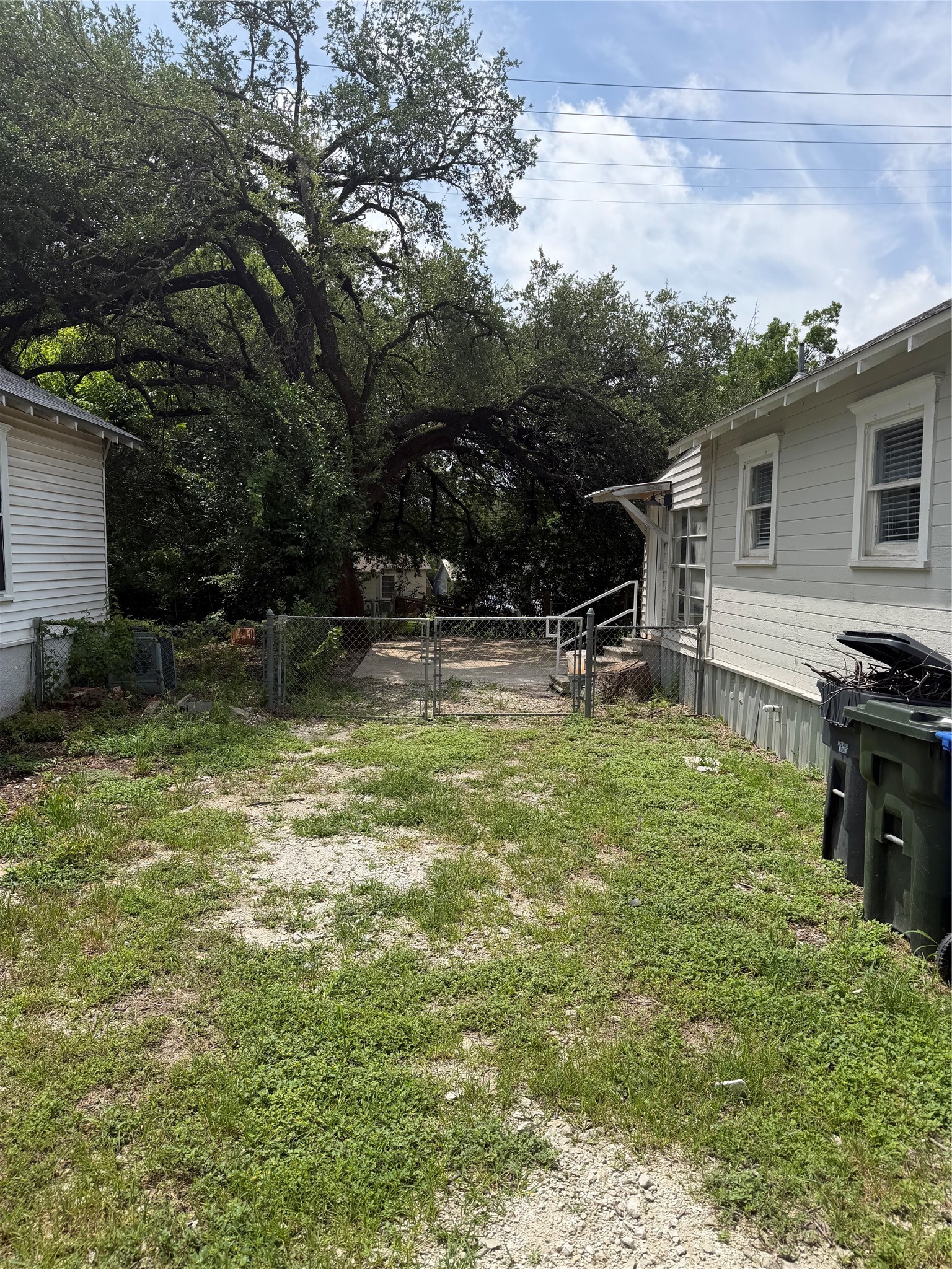2914 E Edmond Waco TX 76707