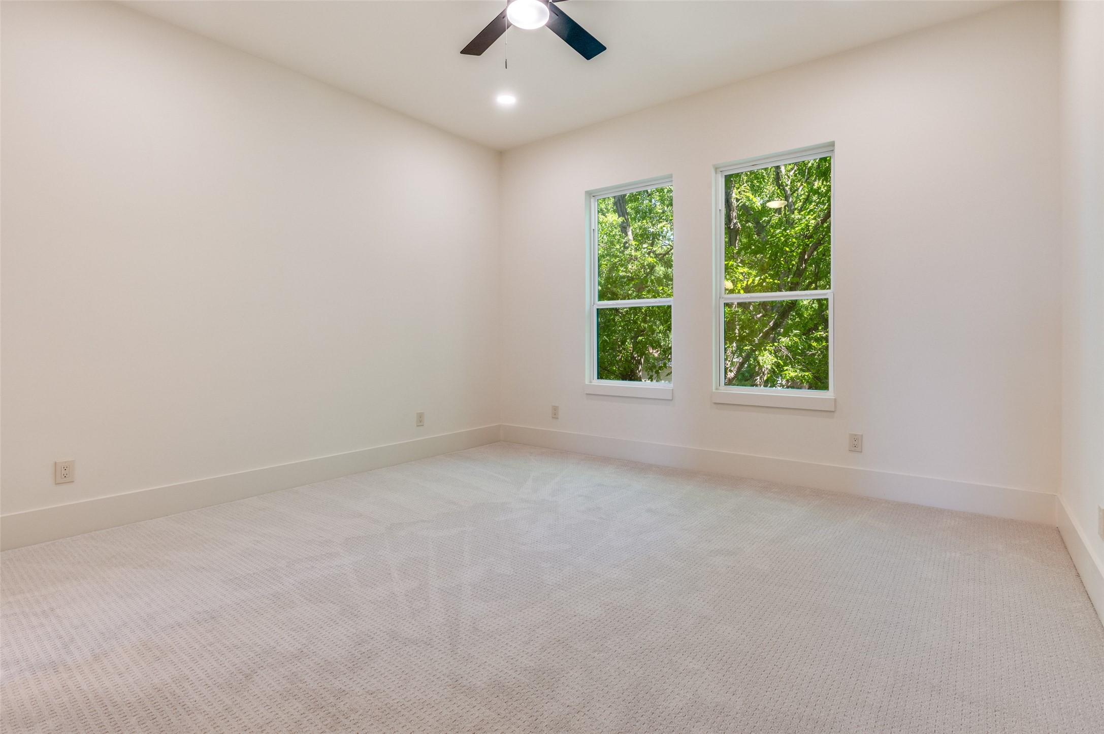 4207 Bonham Street Dallas TX 75229