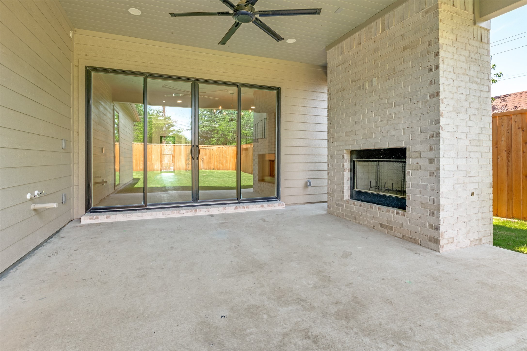 4207 Bonham Street Dallas TX 75229