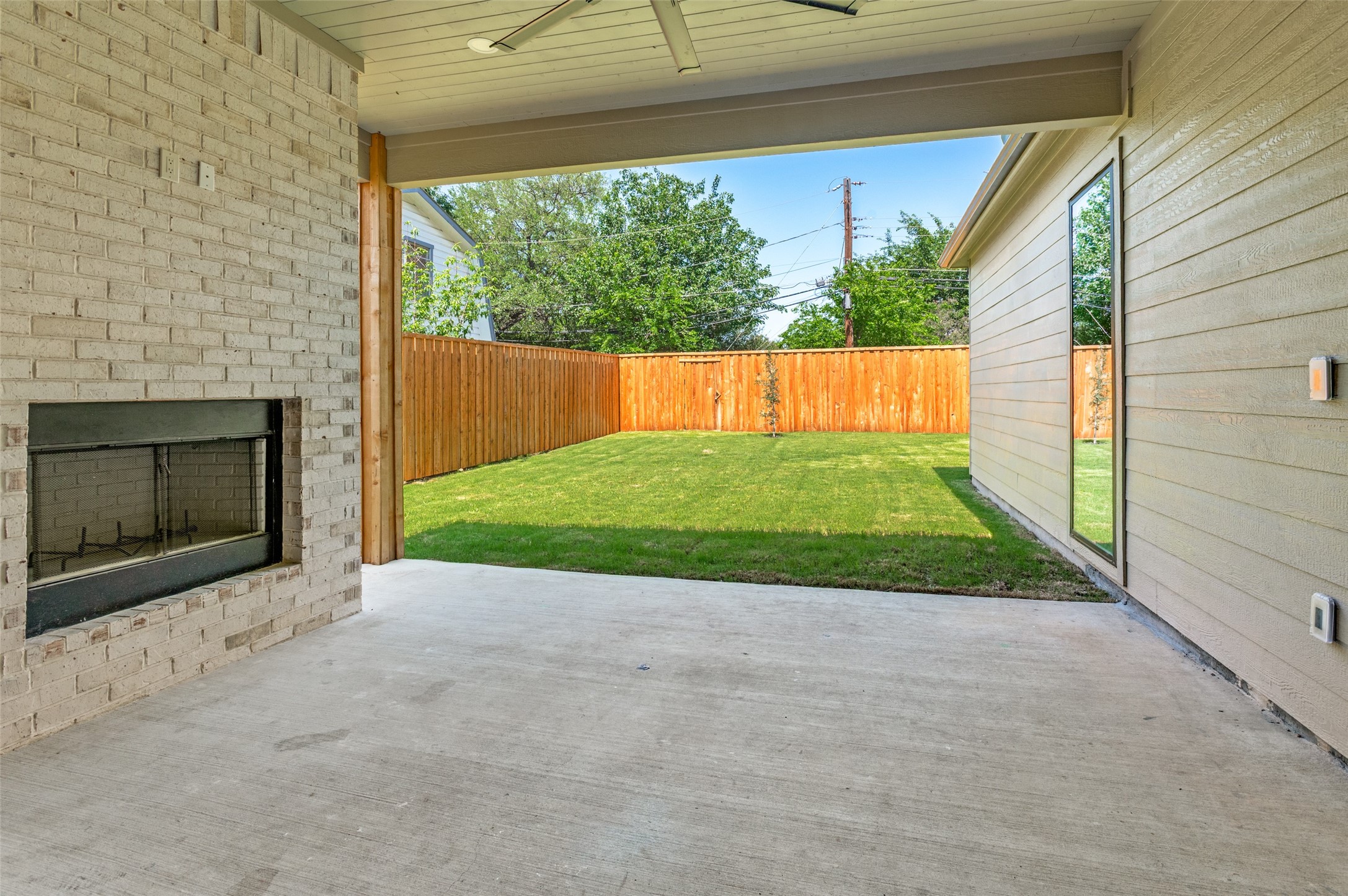 4207 Bonham Street Dallas TX 75229