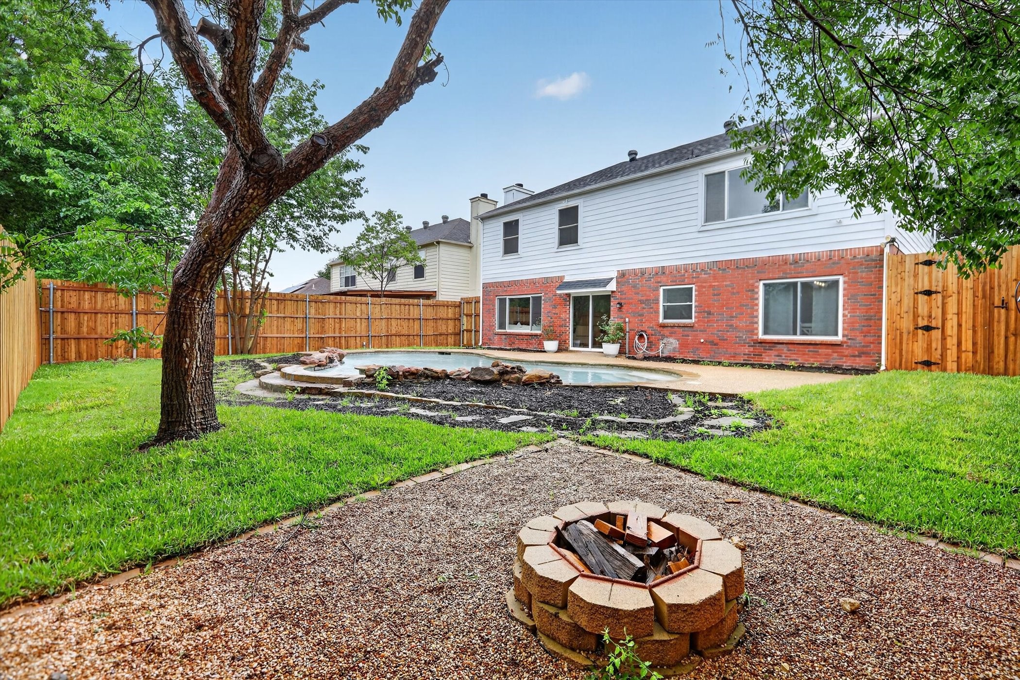 7024 Lyndale Drive Watauga TX 76148