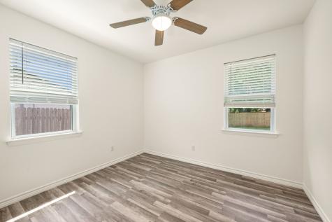 609 Crane Drive Euless TX 76039