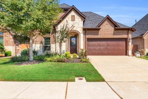 1812 Halifax Street Roanoke TX 76262