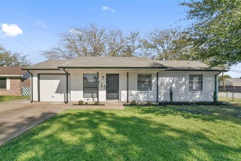 725 John Glenn Drive Garland TX 75040