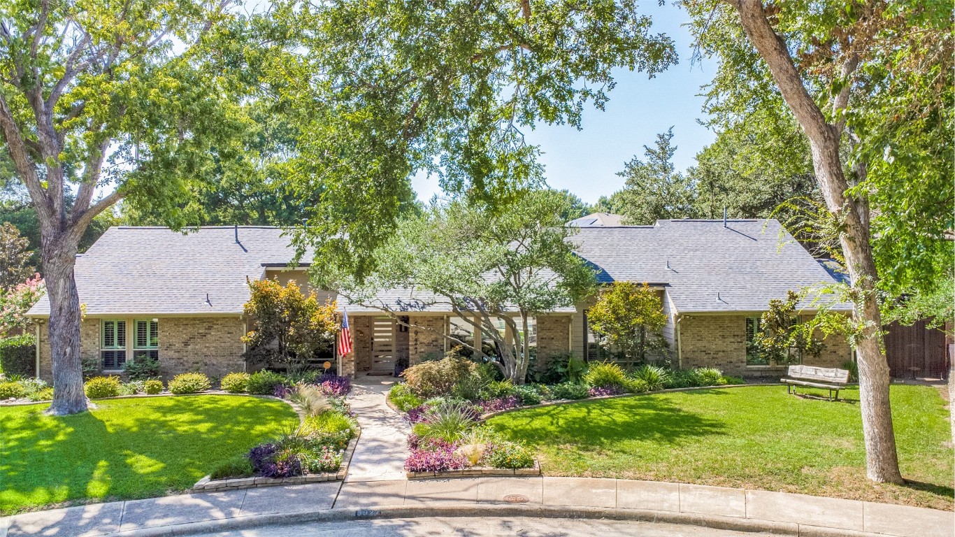 5927 Tree Shadow Court Dallas TX 75252