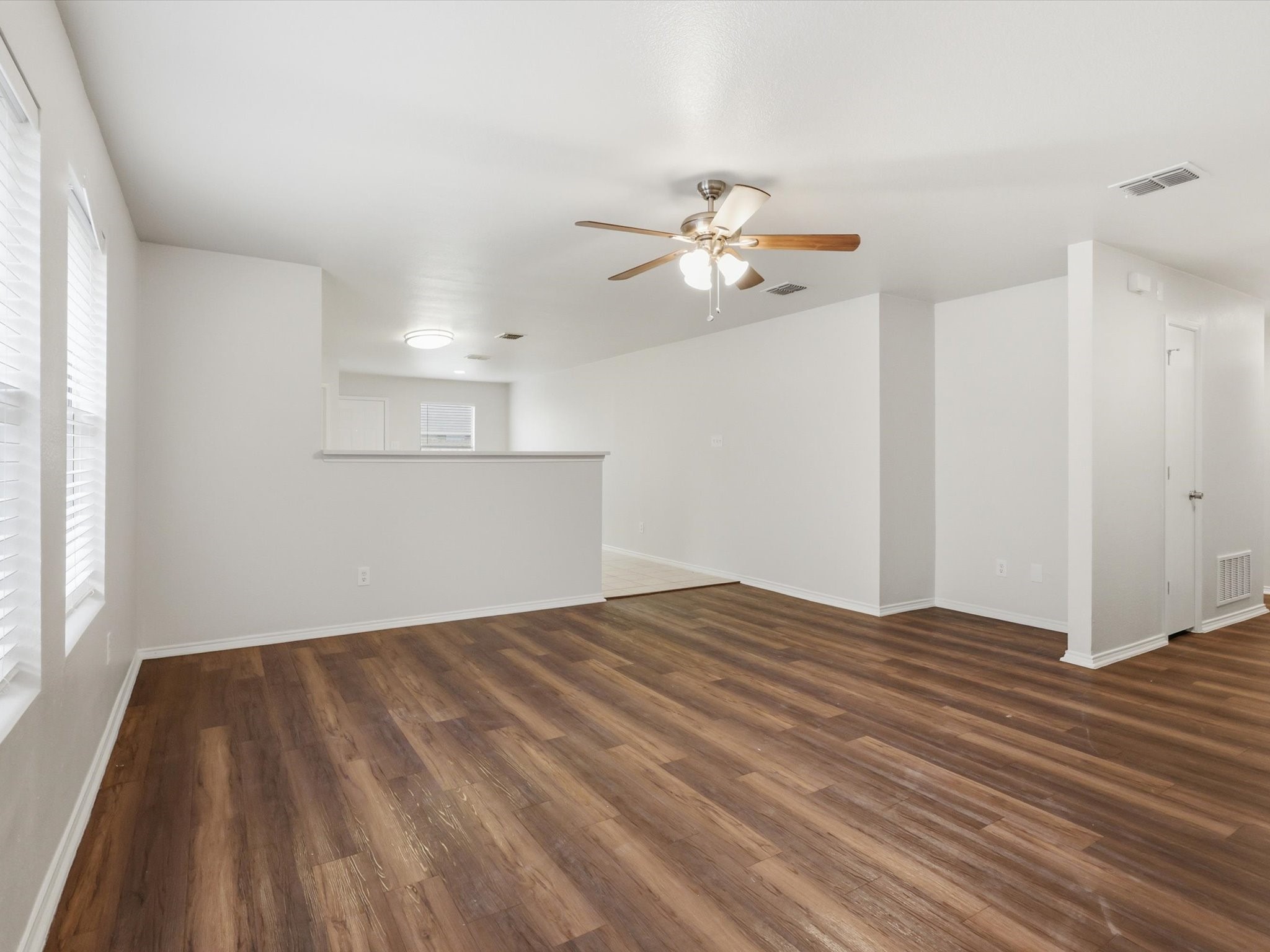 1132 Boxwood Drive Crowley TX 76036