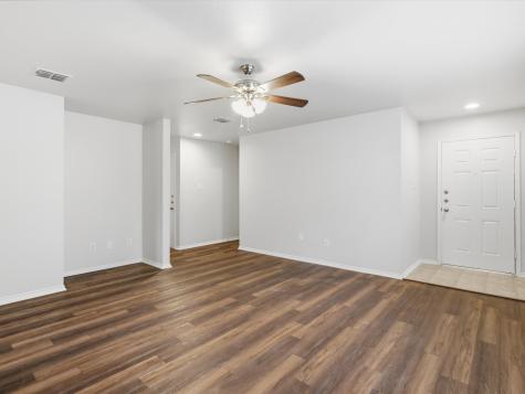 1132 Boxwood Drive Crowley TX 76036