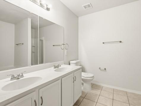 1132 Boxwood Drive Crowley TX 76036
