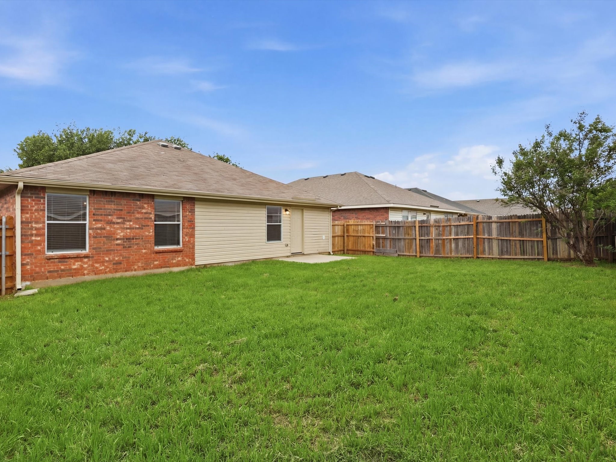 1132 Boxwood Drive Crowley TX 76036