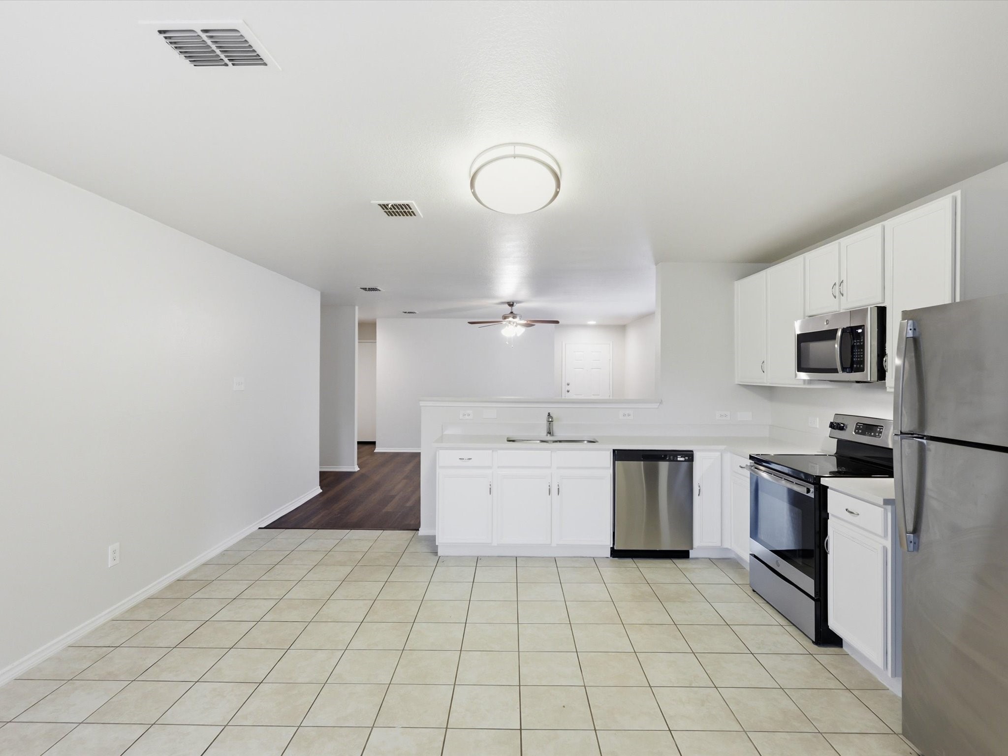 1132 Boxwood Drive Crowley TX 76036
