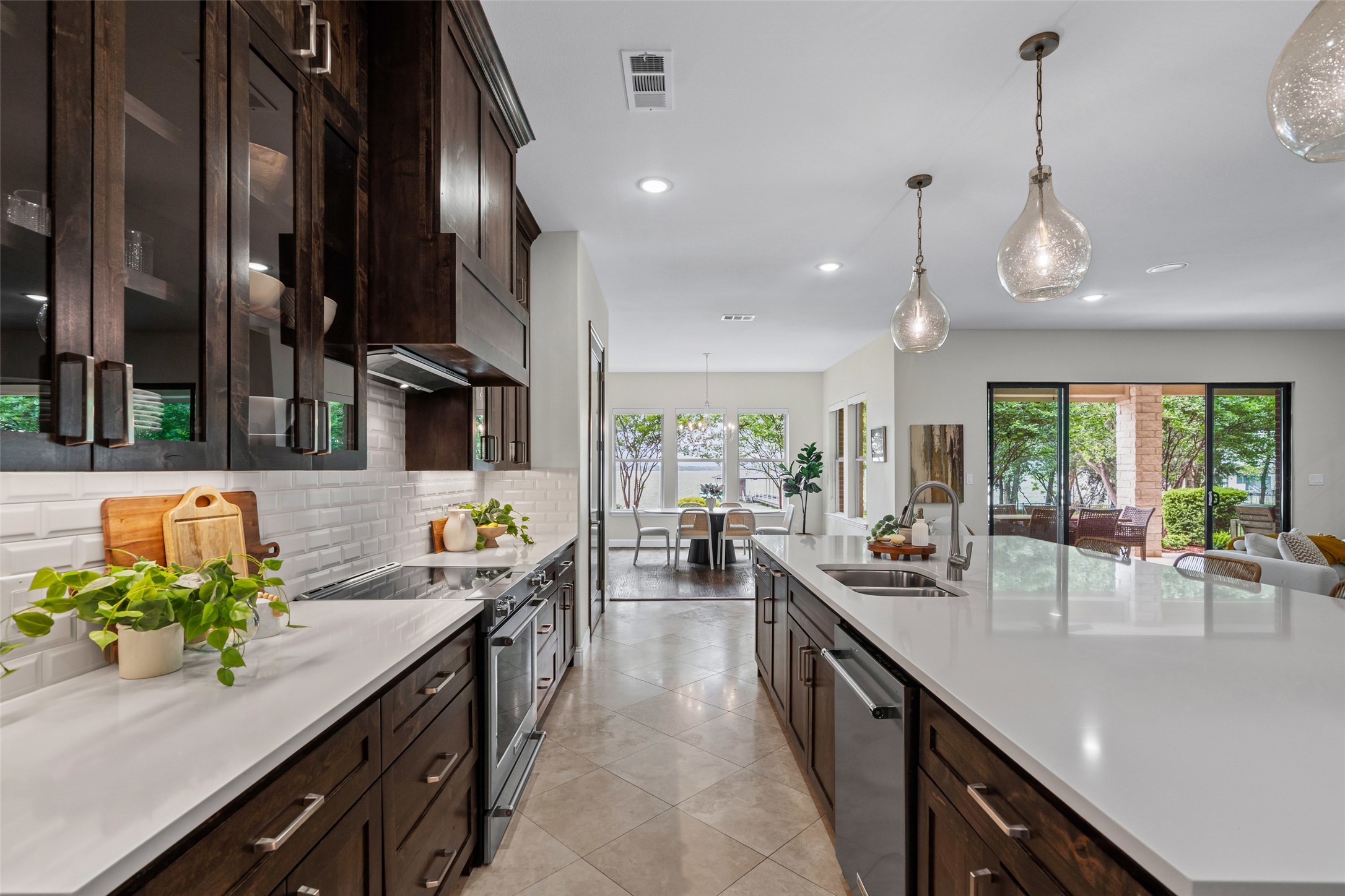 1140 The Shores Drive Corsicana TX 75109