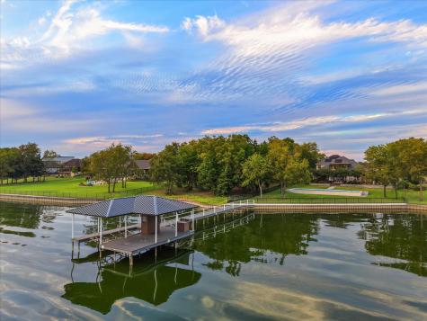 1140 The Shores Drive Corsicana TX 75109