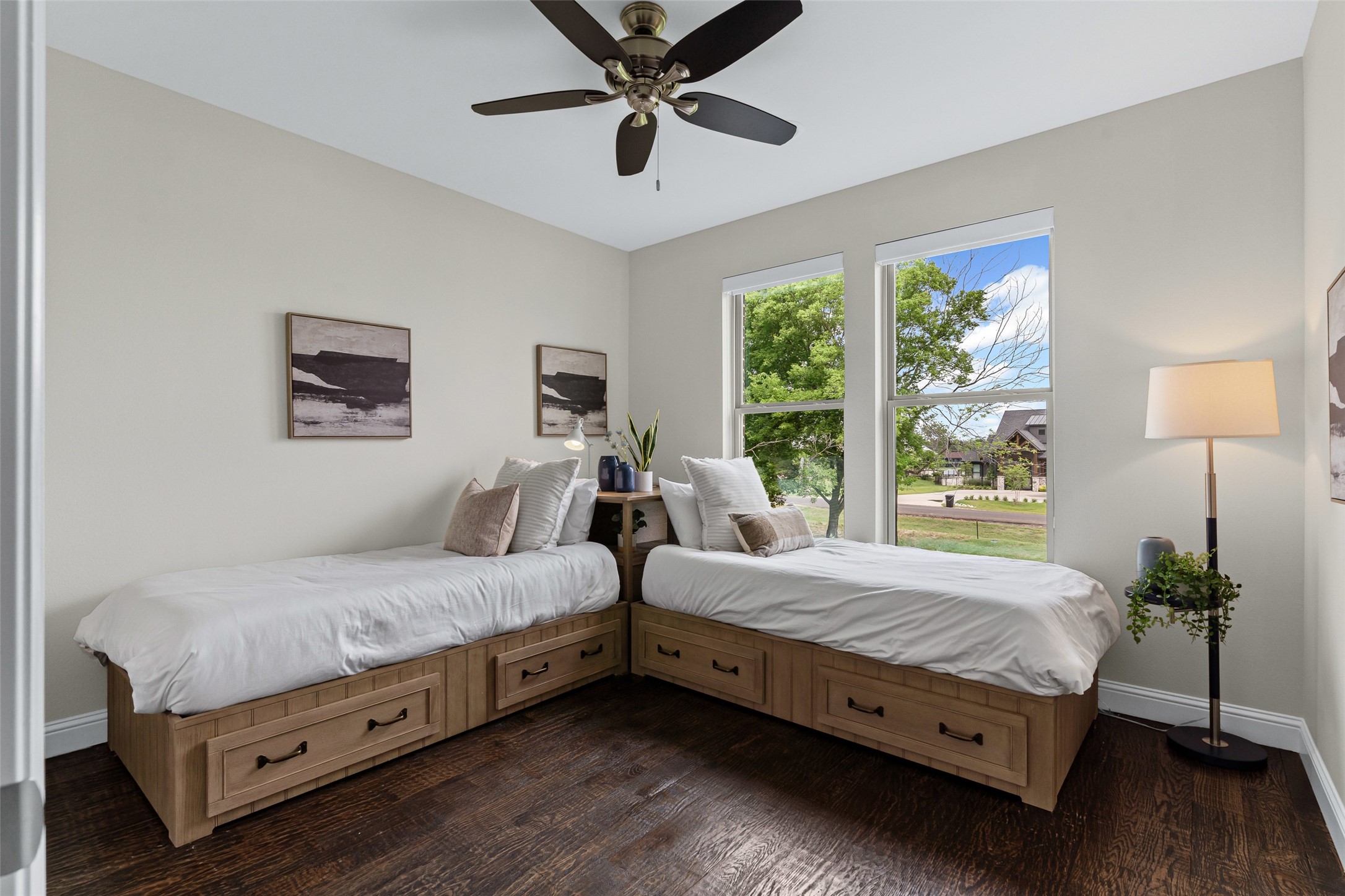 1140 The Shores Drive Corsicana TX 75109