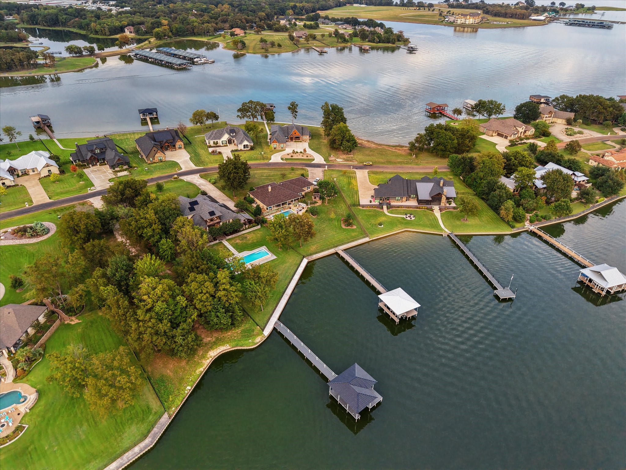 1140 The Shores Drive Corsicana TX 75109