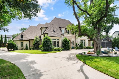 4674 College Park Drive Dallas TX 75229