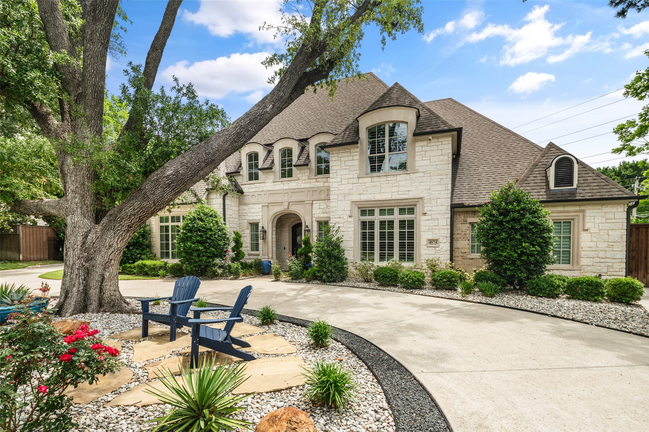 4674 College Park Drive Dallas TX 75229