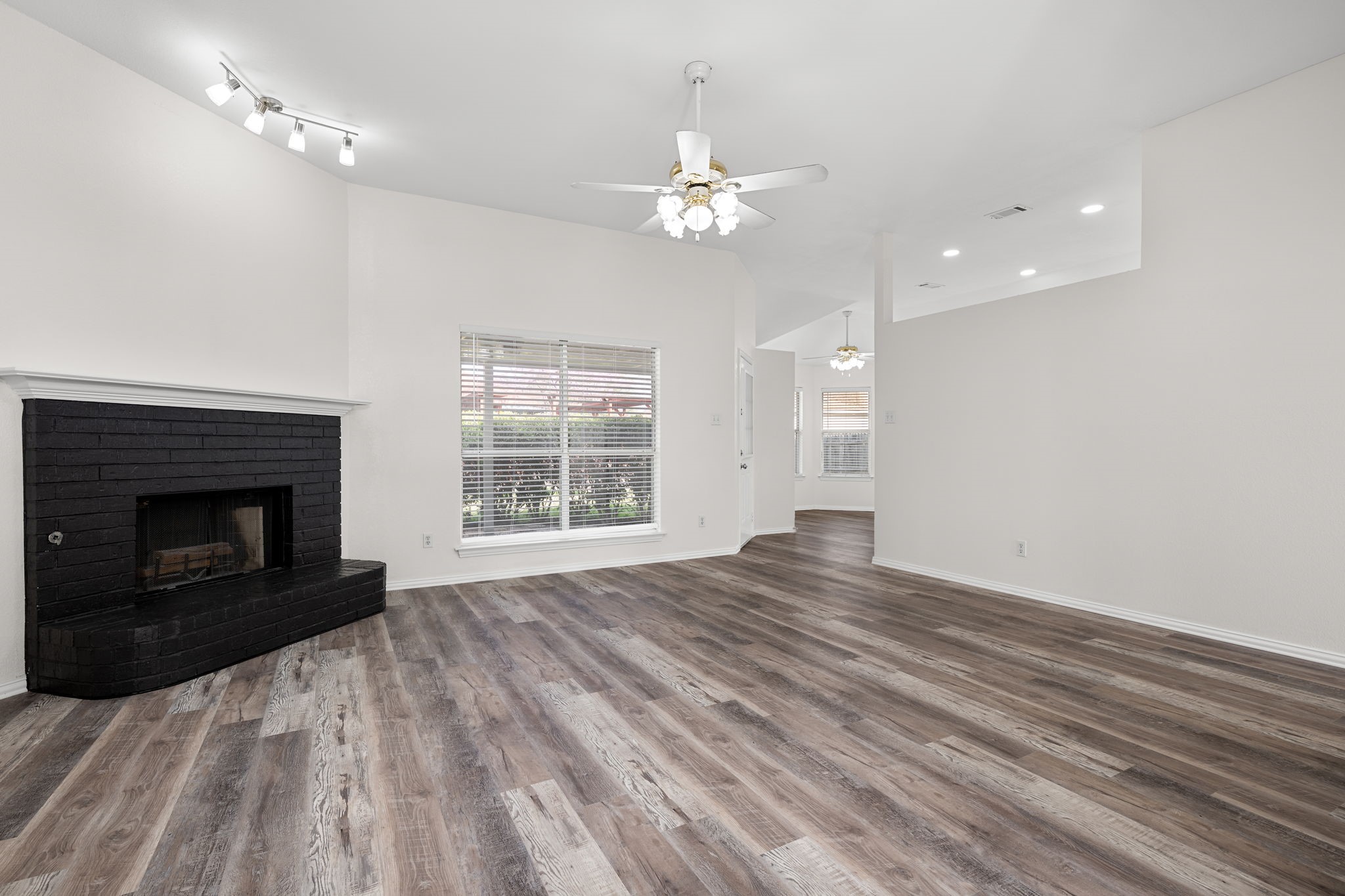 315 Myrtle Avenue Waxahachie TX 75165