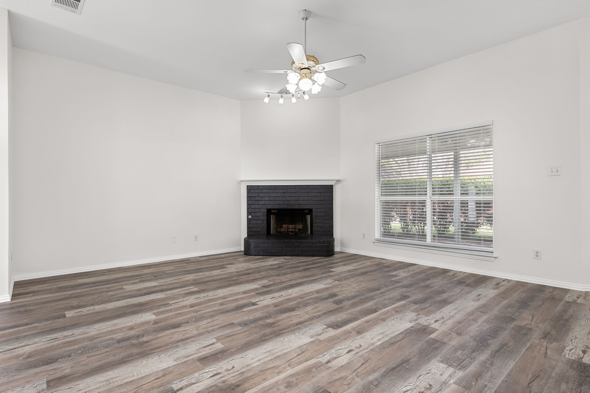 315 Myrtle Avenue Waxahachie TX 75165