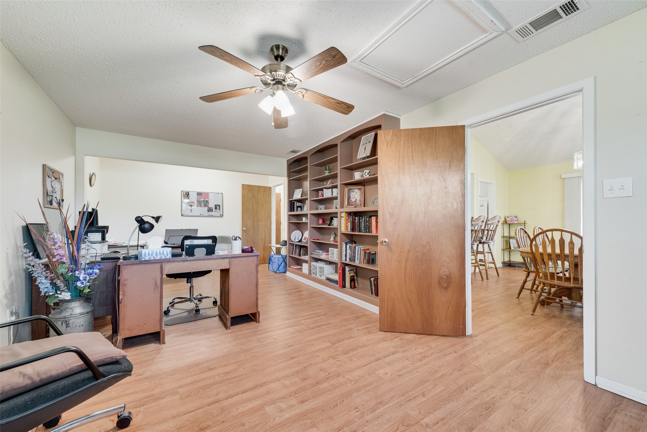 646 Liska Road Ennis TX 75119