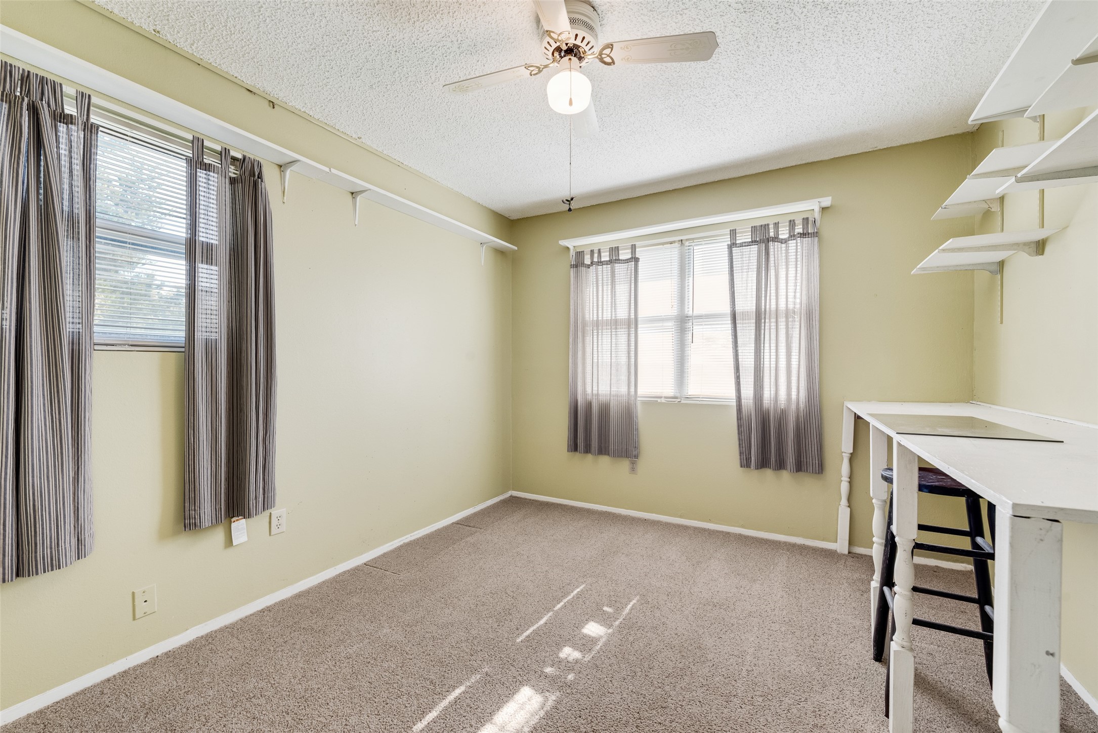646 Liska Road Ennis TX 75119
