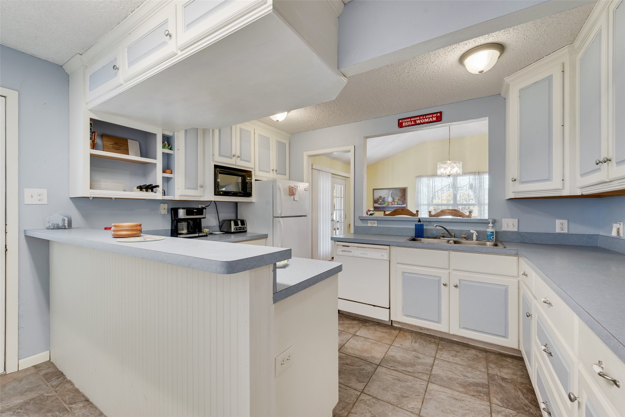 646 Liska Road Ennis TX 75119