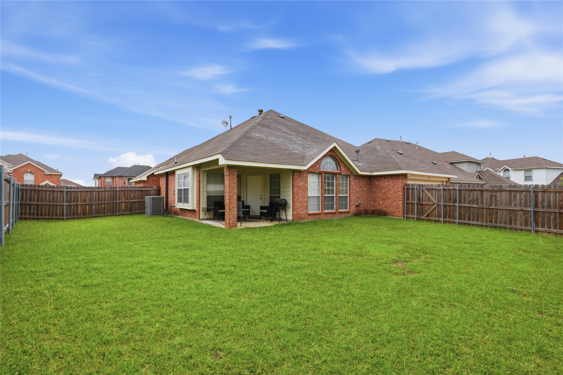 1700 Wylie Creek Drive Desoto TX 75115