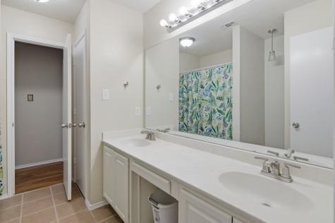 10225 Maverick Drive Fort Worth TX 76108