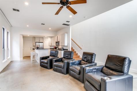 5004 Mission Avenue Dallas TX 75206