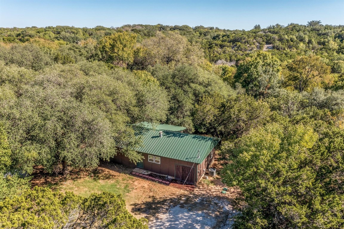136 Live Oak Trail Blum TX 76627