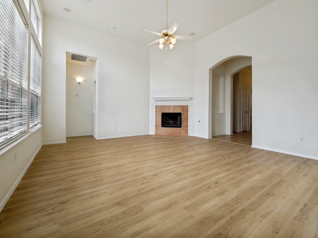 2806 Cheshire Way Grand Prairie TX 75052
