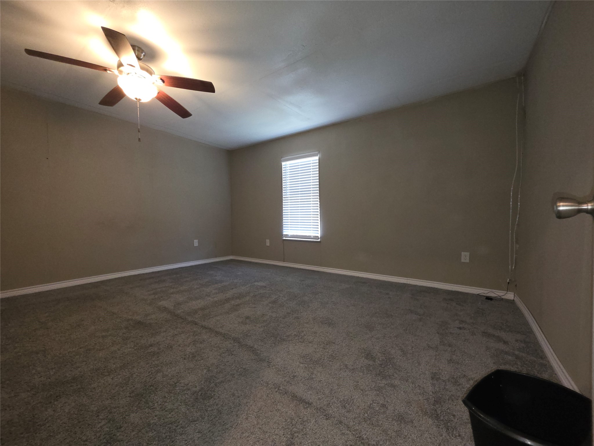 409 E Houston Street Mexia TX 76667