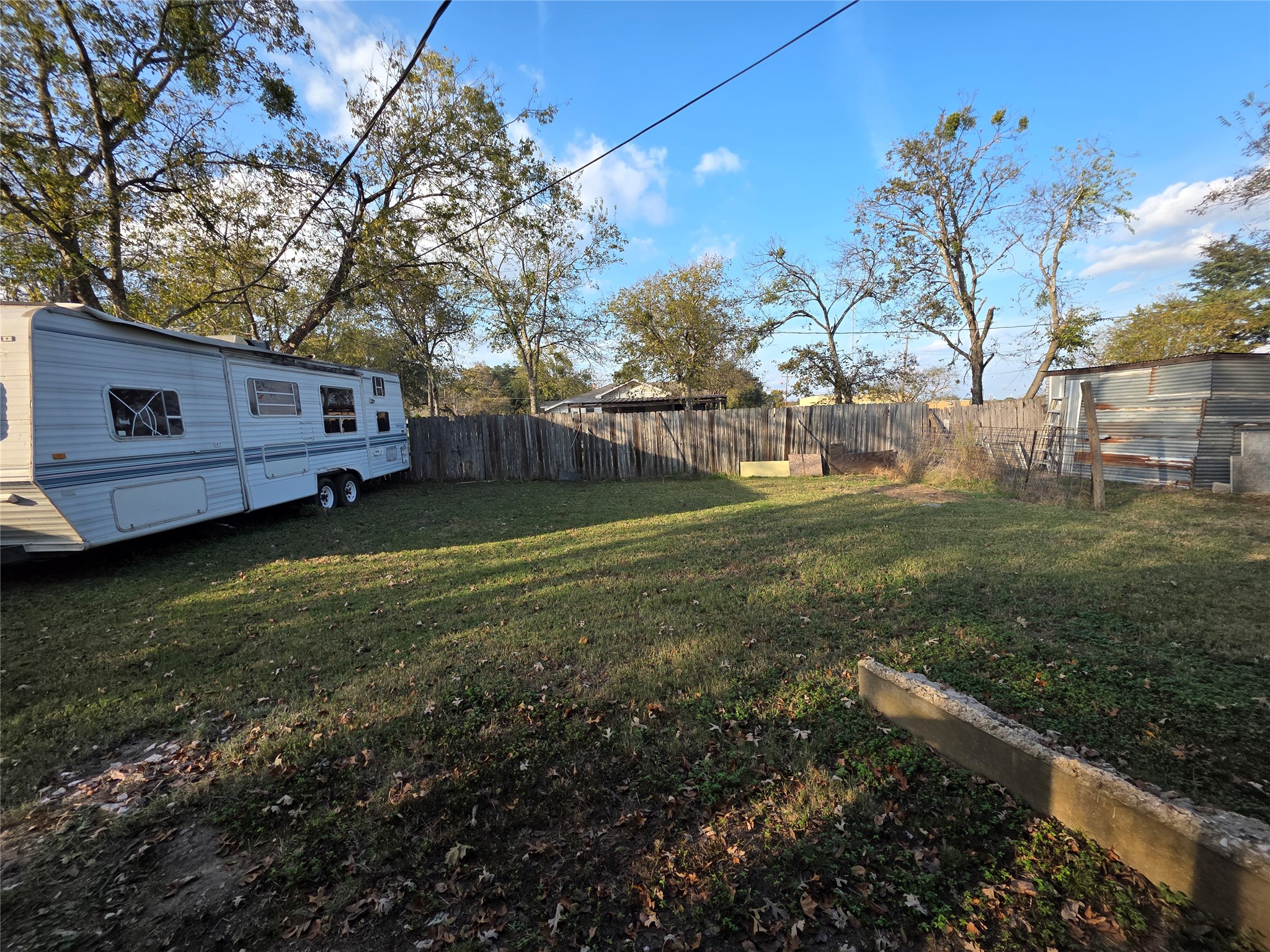 409 E Houston Street Mexia TX 76667