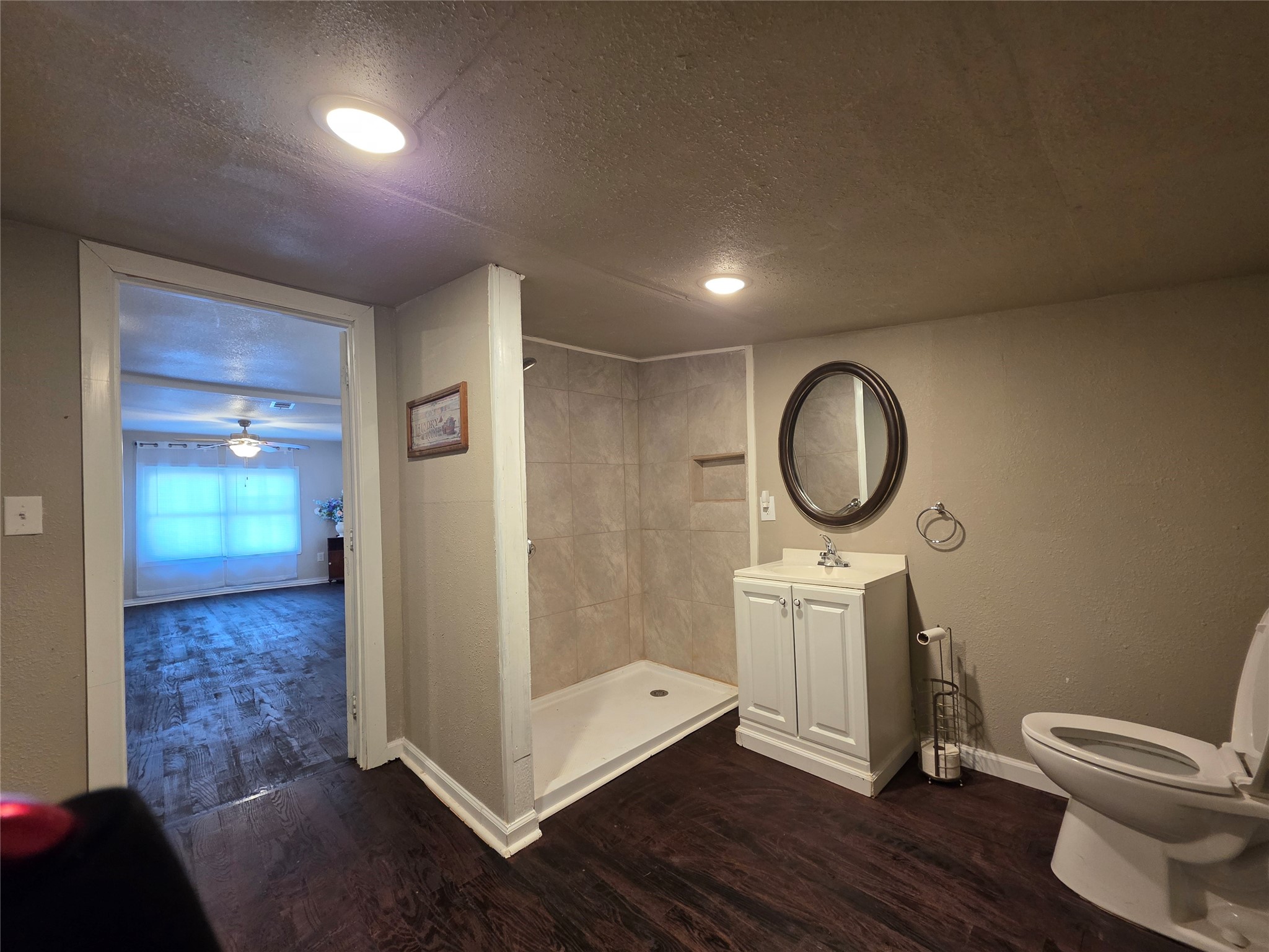 409 E Houston Street Mexia TX 76667