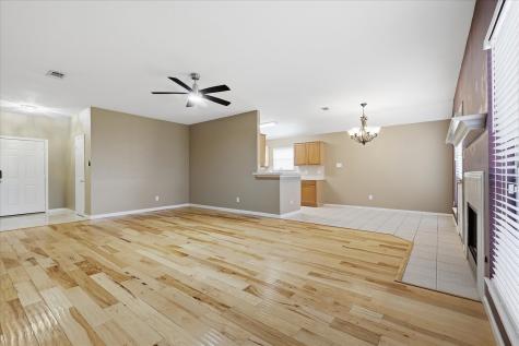 115 Loda Court Grand Prairie TX 75050