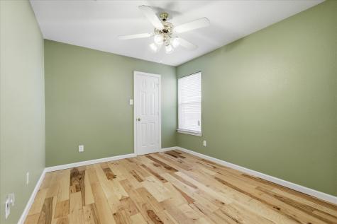 115 Loda Court Grand Prairie TX 75050