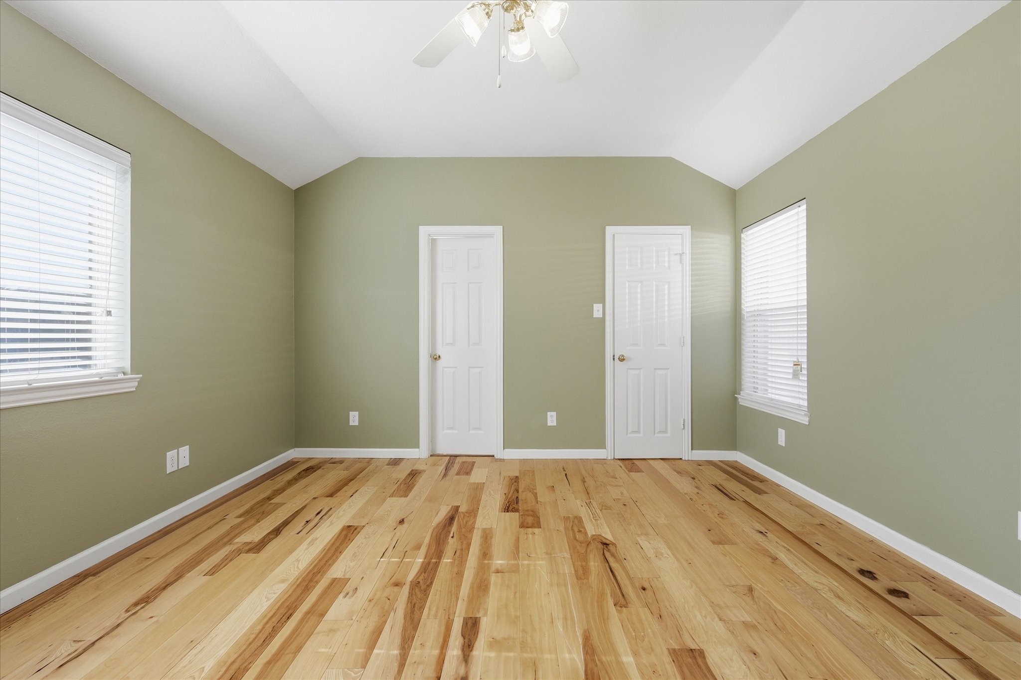 115 Loda Court Grand Prairie TX 75050