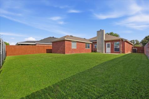 115 Loda Court Grand Prairie TX 75050