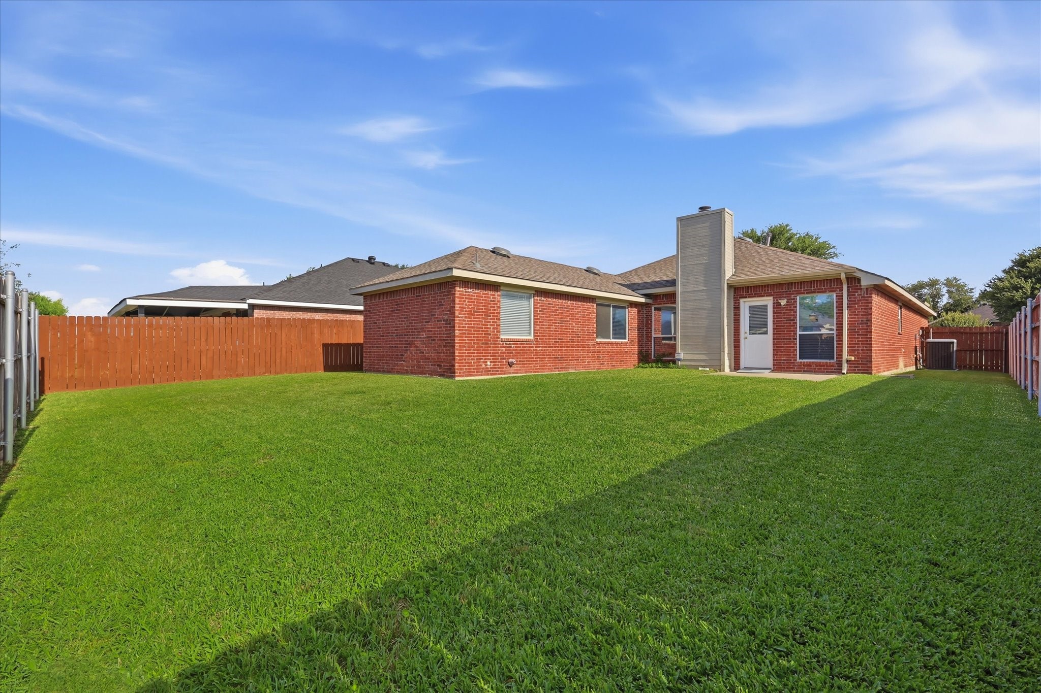 115 Loda Court Grand Prairie TX 75050